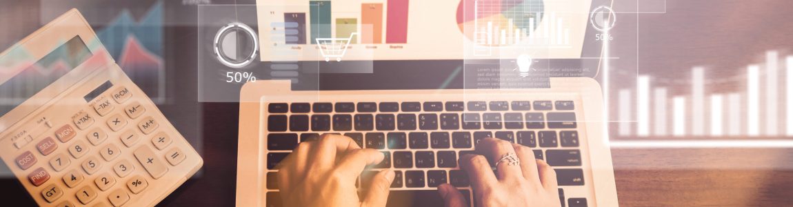 Business,People,Using,Computer,Laptop,Hud,Screen,Display,Projection,,Reading